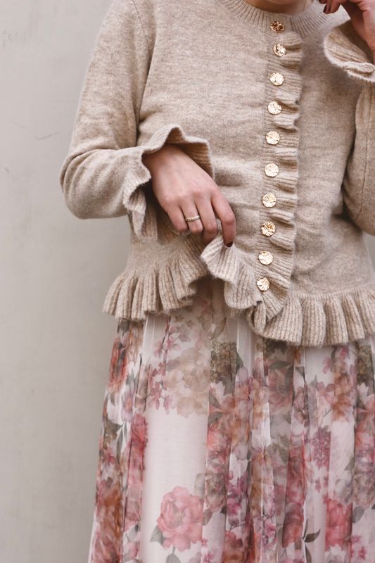Taupe - Astrid Cardigan