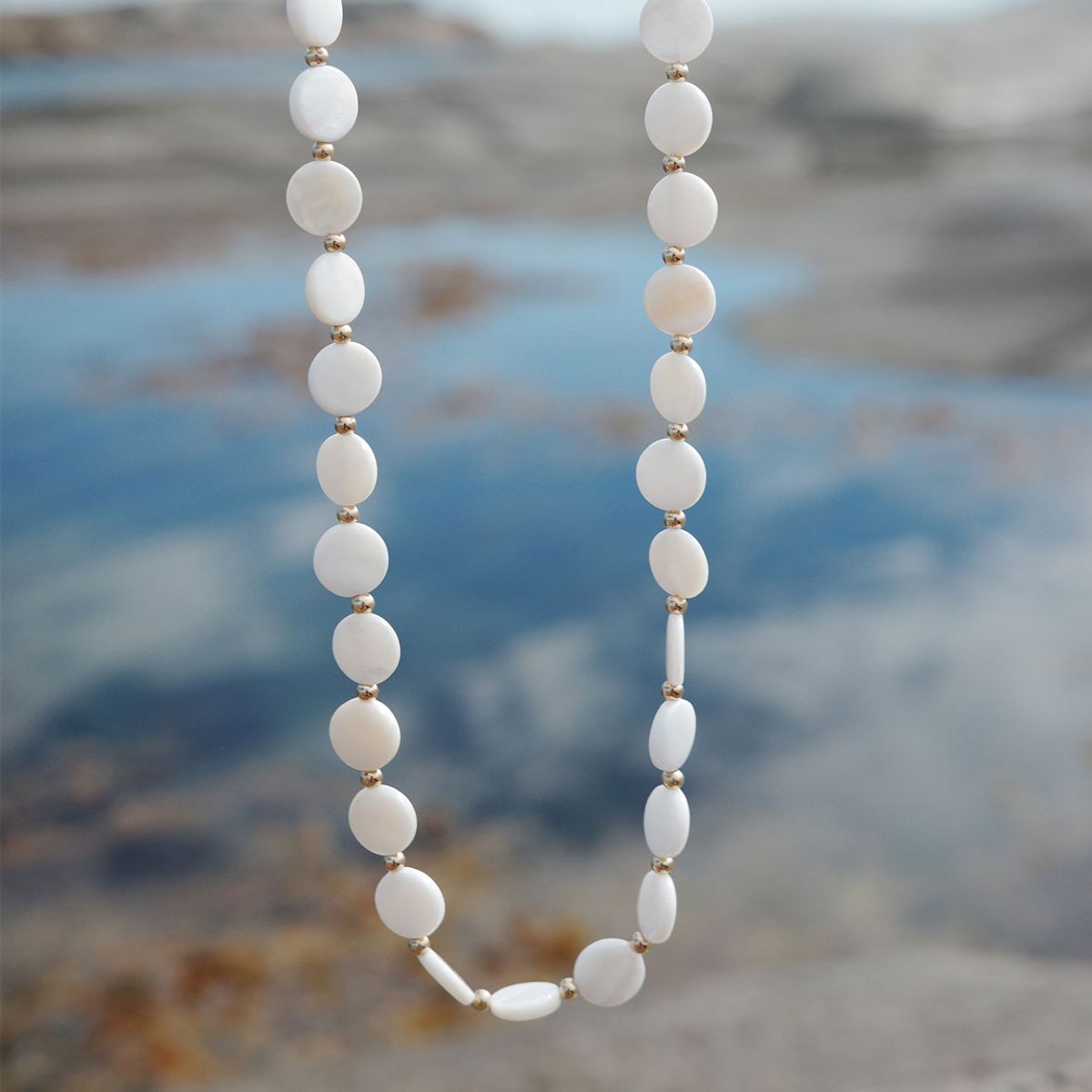 Gull/Hvit - MOP Halskjede