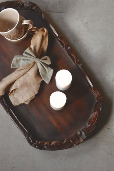 Hovedbilde Ovalt brett med utskjæringer