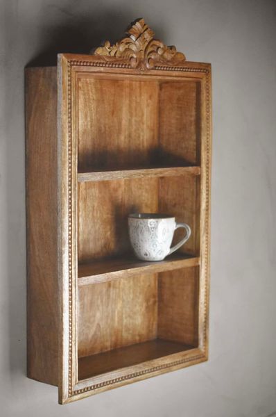 Hovedbilde Hylle med utskjæringer 42×69 ...