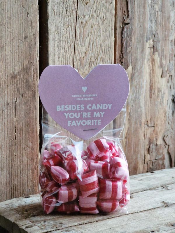 Besides candy you´re my favorite - Sukkertøy