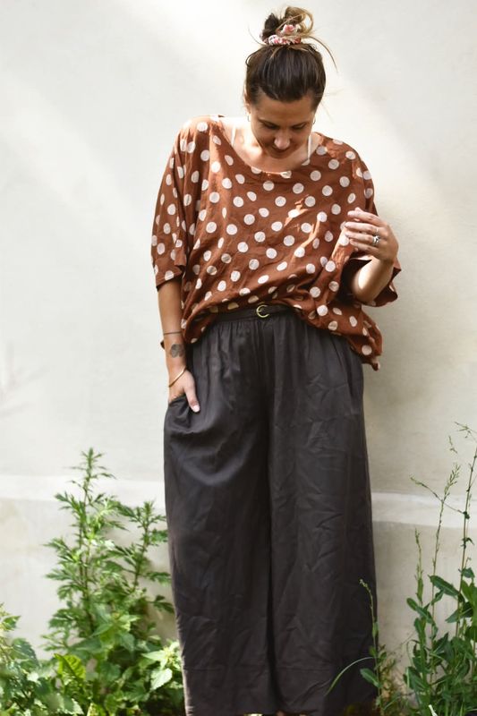 Tobacco - Dot Bluse